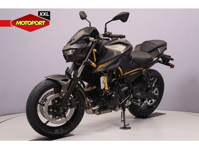 kawasaki - z650-s