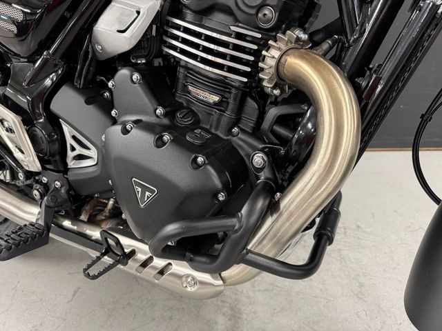triumph - scrambler-400-xc