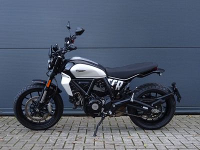 DUCATI SCRAMBLER ICON – foto 4
