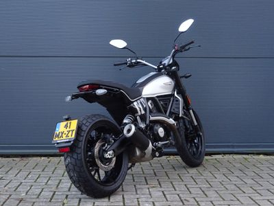 DUCATI SCRAMBLER ICON – foto 3