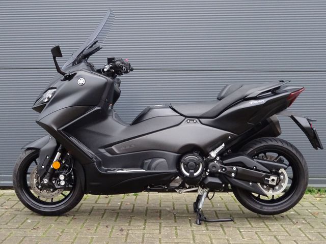 yamaha - tmax-560