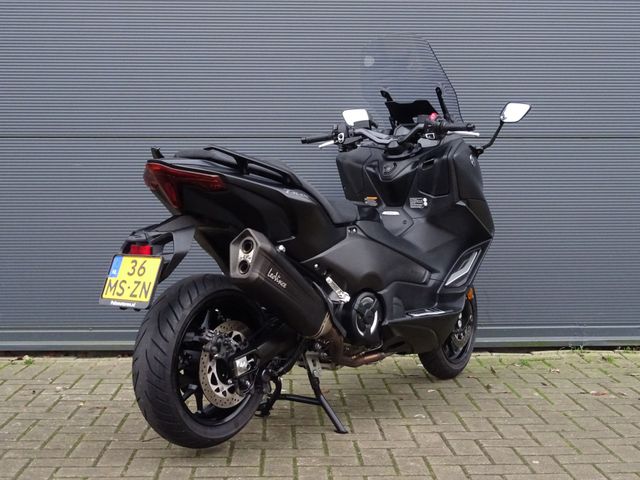 yamaha - tmax-560