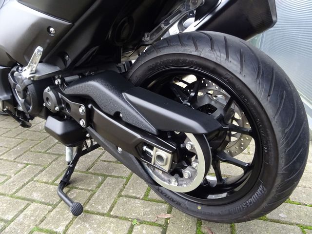 yamaha - tmax-560