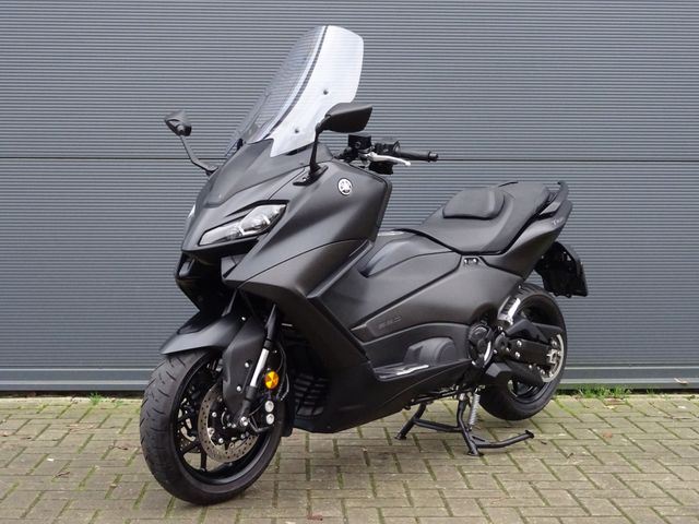 yamaha - tmax-560
