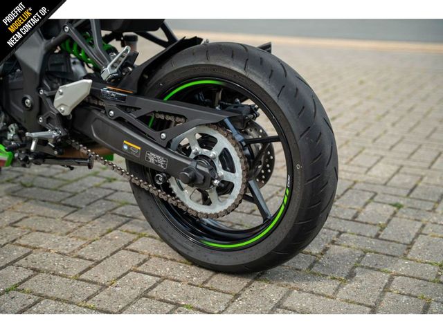 kawasaki - ninja-zx-4rr