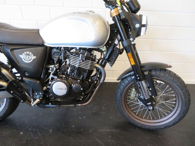 swm - gran-milano-outlaw