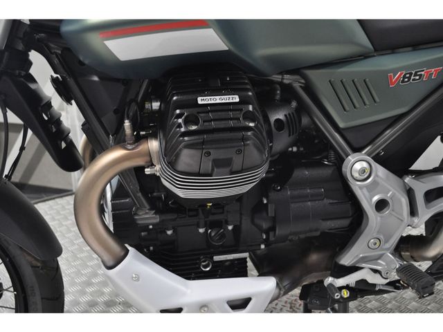 moto-guzzi - v-85-tt