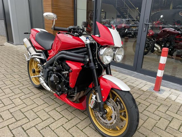 triumph - speed-triple-1050