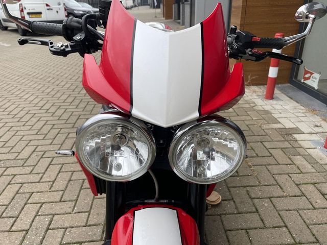triumph - speed-triple-1050