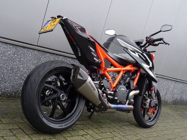 ktm - 1290-super-duke-rr