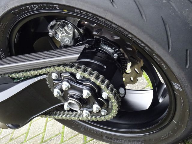 ktm - 1290-super-duke-rr