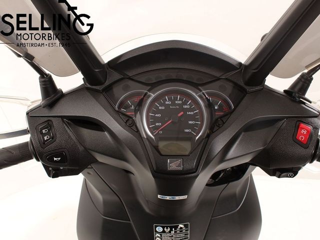 honda - sh-300i