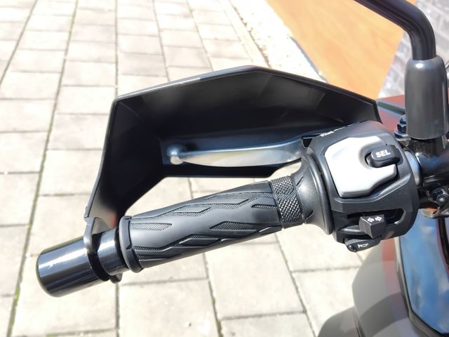 suzuki - v-strom-dl-650-abs