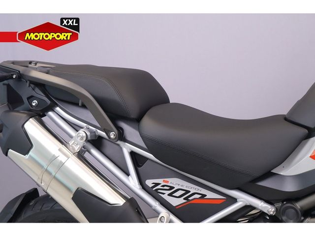 triumph - tiger-1200-gt
