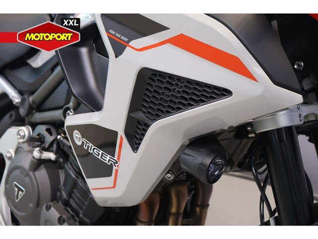 triumph - tiger-1200-gt
