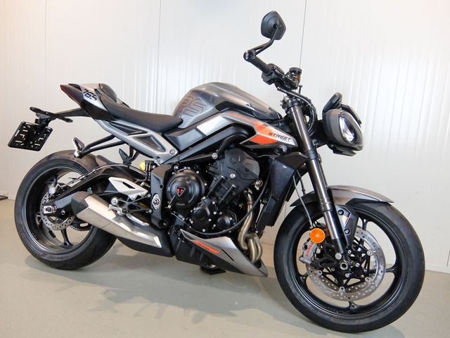 triumph - street-triple-rs