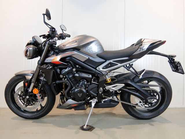 triumph - street-triple-rs