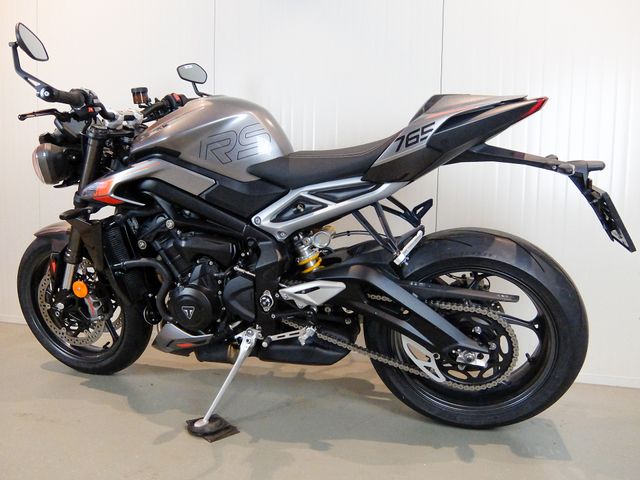 triumph - street-triple-rs