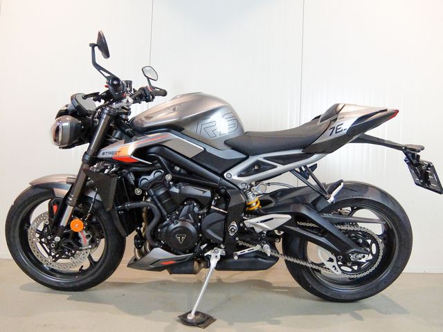 triumph - street-triple-rs