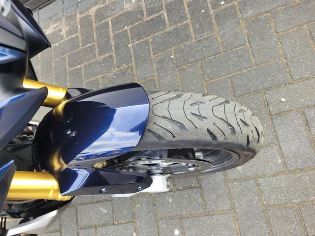 bmw - r-1250-rs
