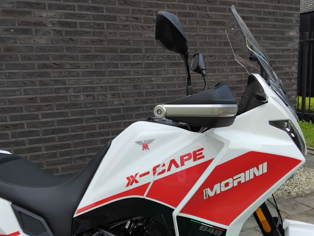 moto-morini - x-cape
