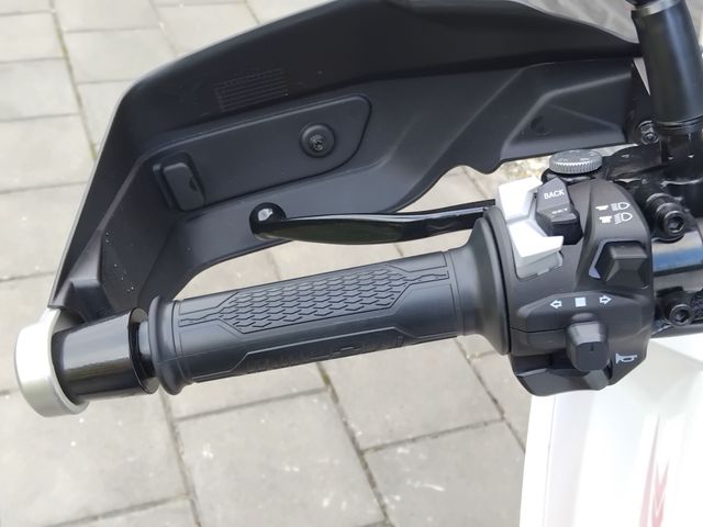 moto-morini - x-cape