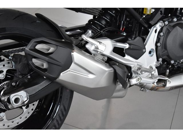 bmw - f-900-r