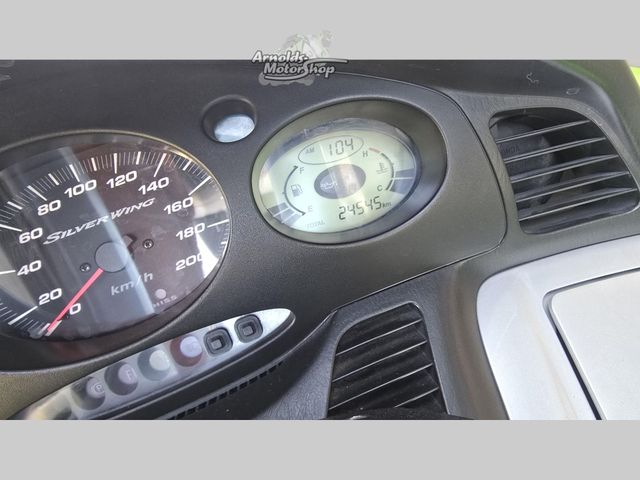 honda - fjs-600-silver-wing