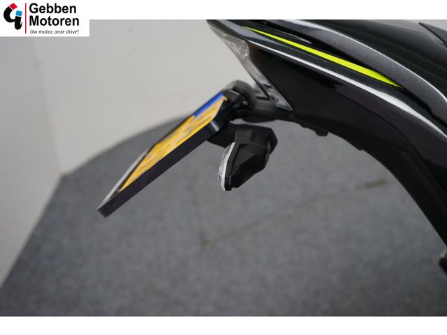 kawasaki - z900