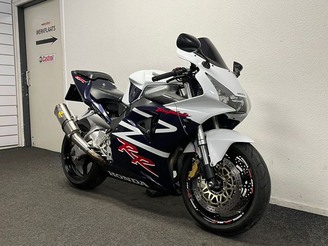 honda - cbr-900-rr-fireblade