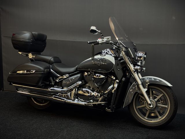 suzuki - vl-1500-lc-intruder
