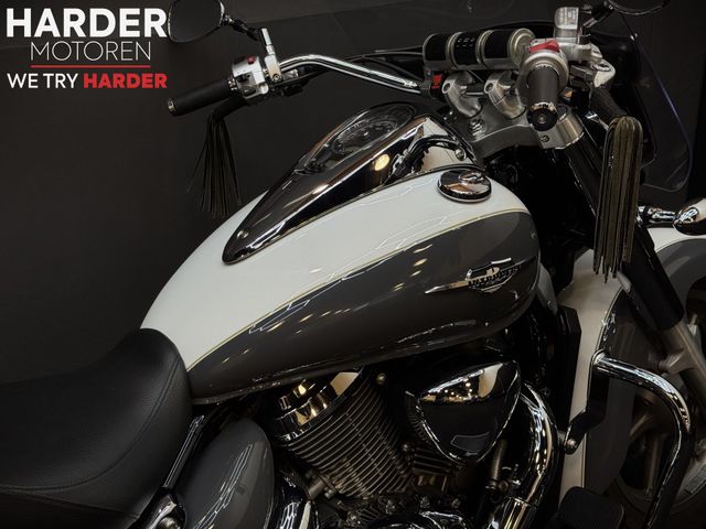 suzuki - vl-1500-lc-intruder