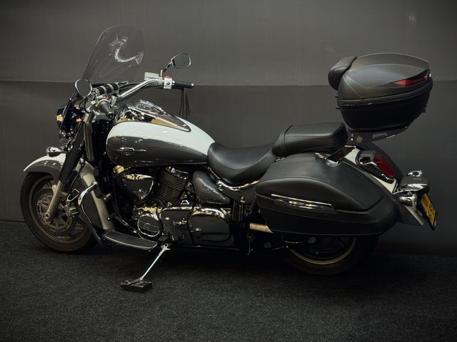 suzuki - vl-1500-lc-intruder