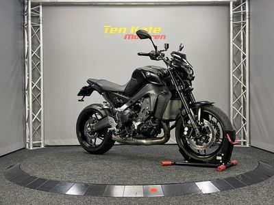 YAMAHA MT 09 – foto 2