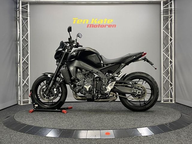 yamaha - mt-09