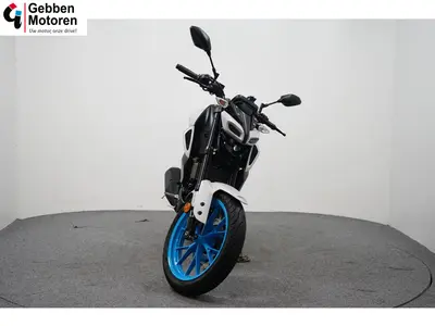 YAMAHA MT 125 ABS – foto 3