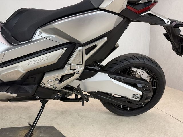 honda - x-adv