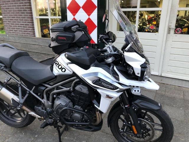 triumph - tiger-1200-xrx
