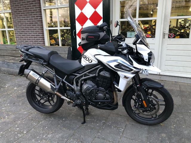 triumph - tiger-1200-xrx