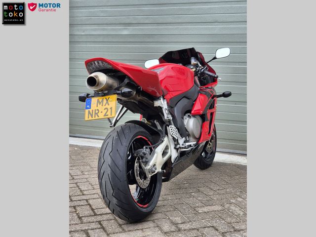 honda - cbr-1000-rr-fireblade