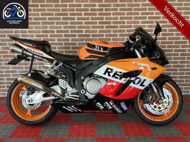 honda - cbr-1000-rr-fireblade