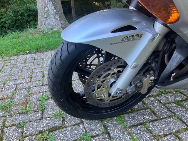 honda - vfr-800-f-vtec-abs