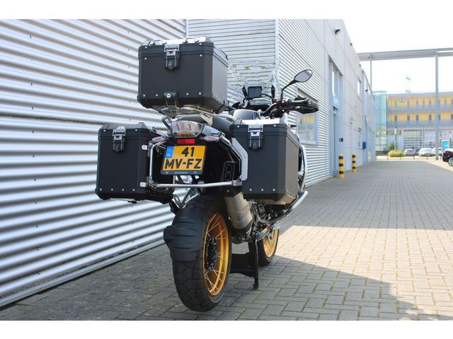 bmw - r-1250-gs-adventure