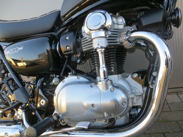 kawasaki - w800