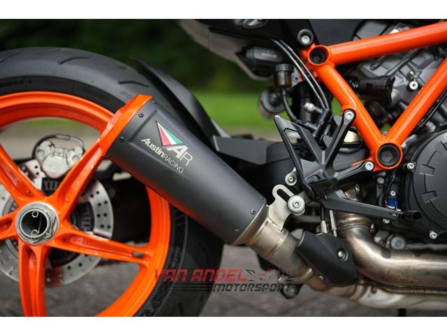 ktm - 1290-super-duke-r