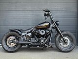 HARLEY-DAVIDSON STREET BOB 107