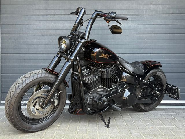 harley-davidson - street-bob-107