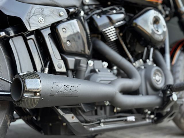 harley-davidson - street-bob-107