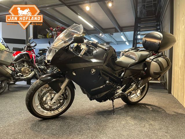 bmw - f-800-st