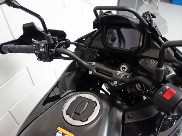 kawasaki - versys-650-abs